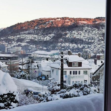 Spacious And Beautiful Apartment In Bergen With Free Parking Exterior foto